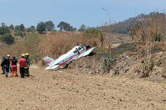 Deja Dos Lesionados Accidente De Una Avioneta En Cholula