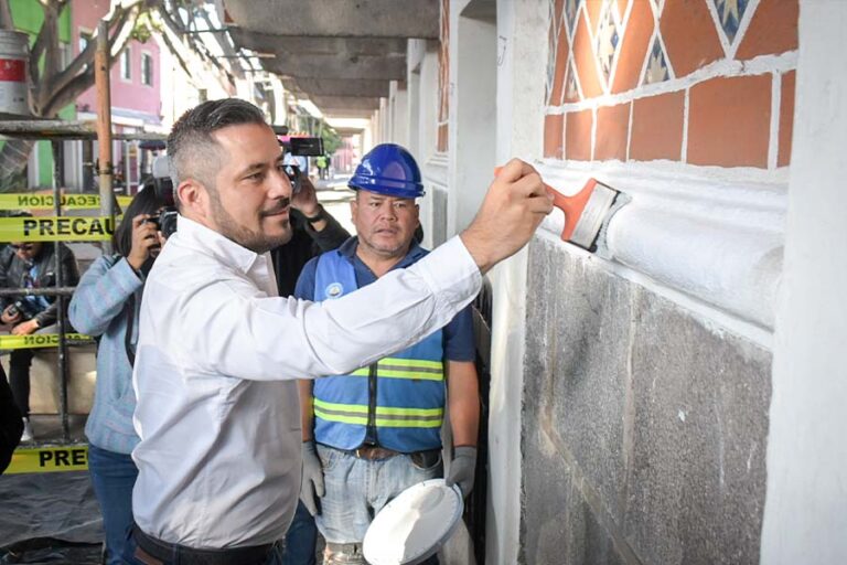 Dan Manita De Gato A Inmuebles Emblem Ticos De Puebla