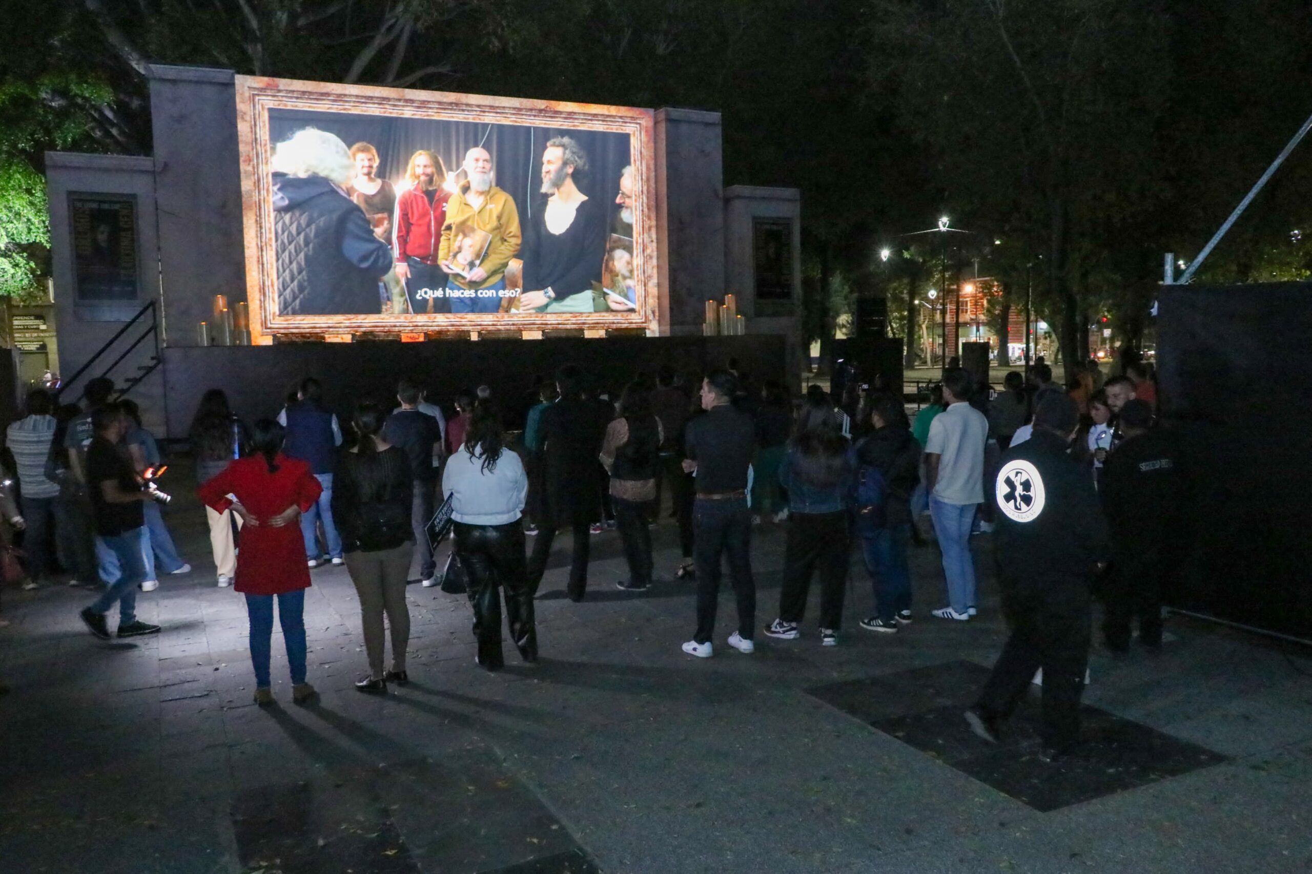 Disfrutan poblanos "La Última Cena" en Paseo Bravo