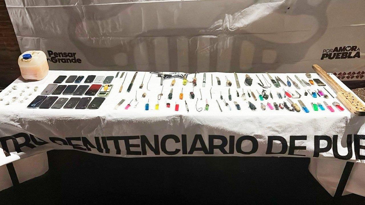 Operativo en penal de Puebla: aseguran droga y celulares