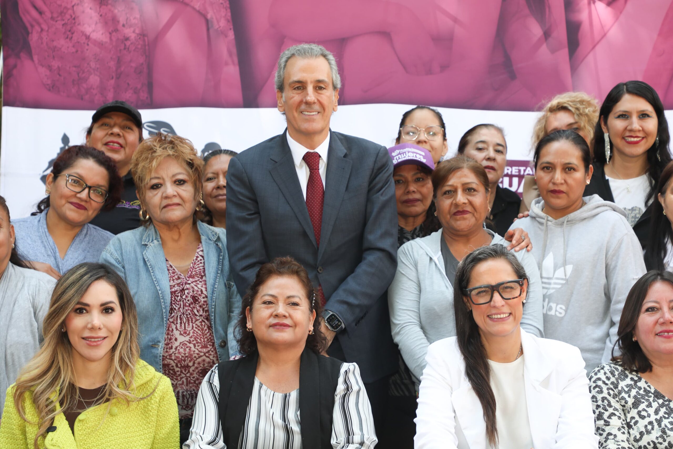 Pepe Chedraui impulsa autocuidado para madres poblanas