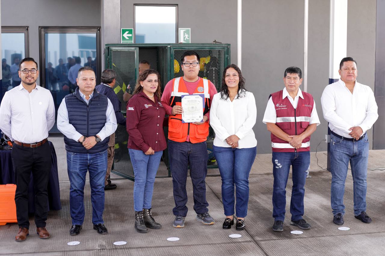 Lupita Cuautle refuerza equipos de emergencia en Cholula