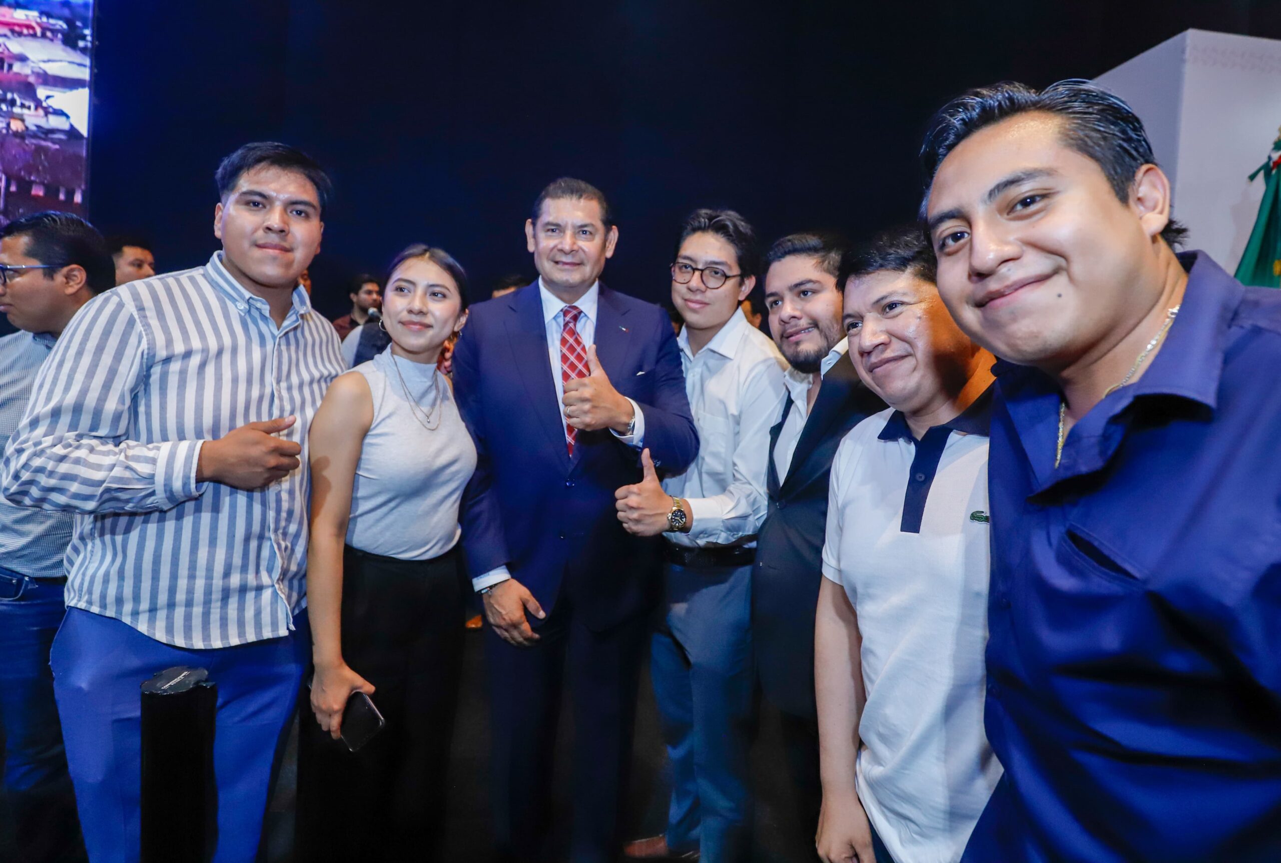 Armenta: Jóvenes son el motor de la transformación