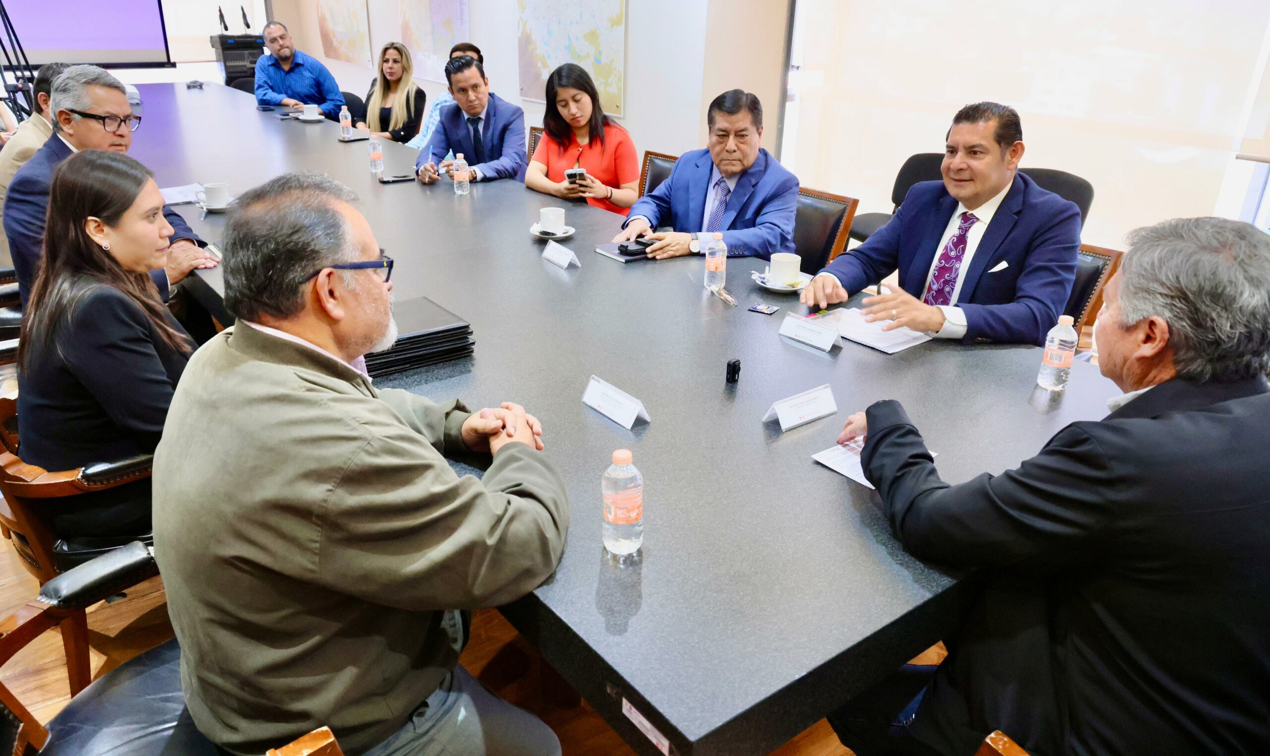 Puebla implementará Tren Ligero con apoyo de CDMX