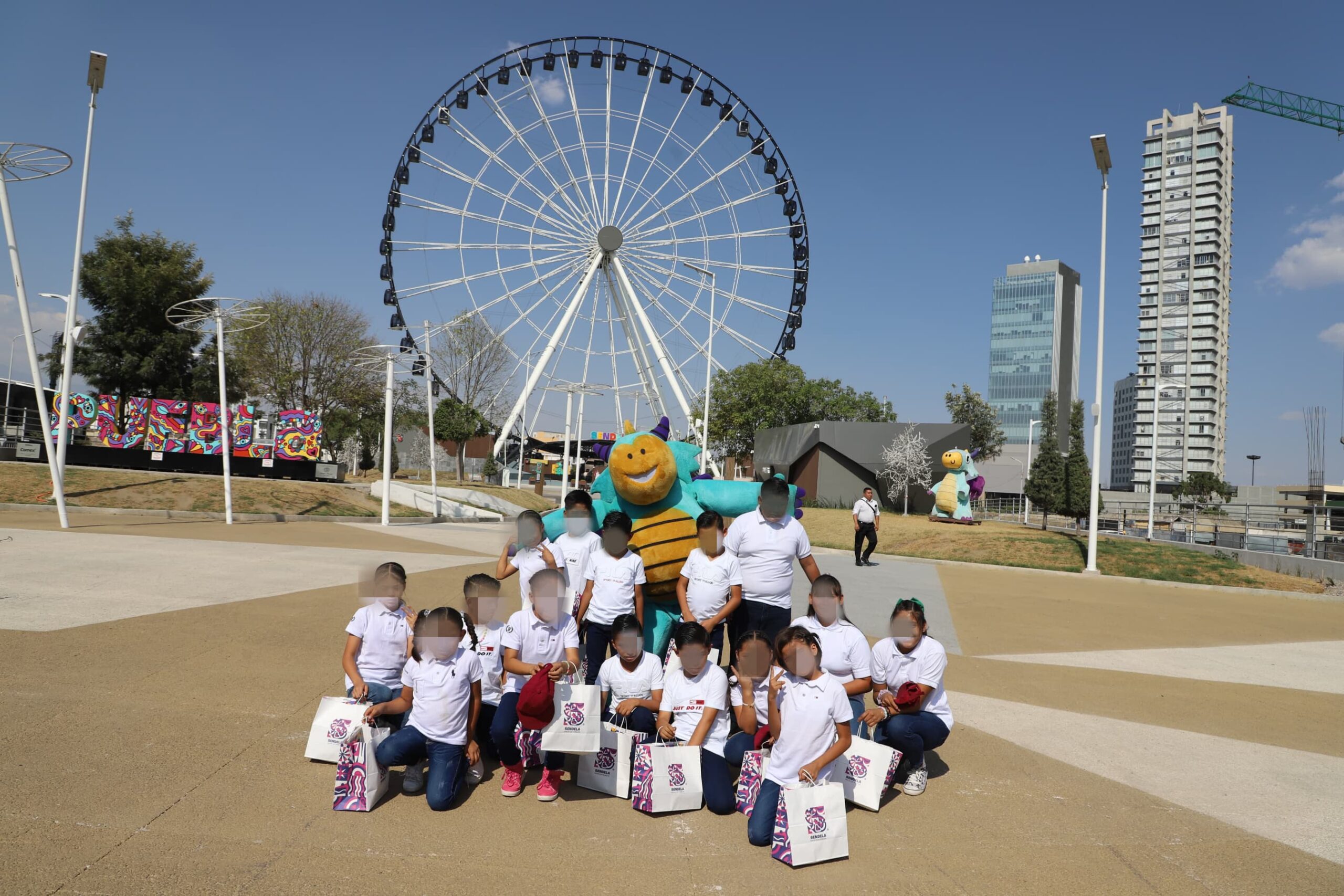 Niñez del DIF disfruta día especial en Parque Sendela