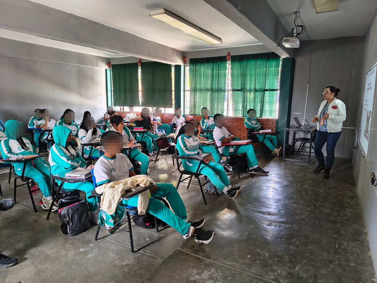 SEDIF impulsa salud emocional en jóvenes del COBAEP 06