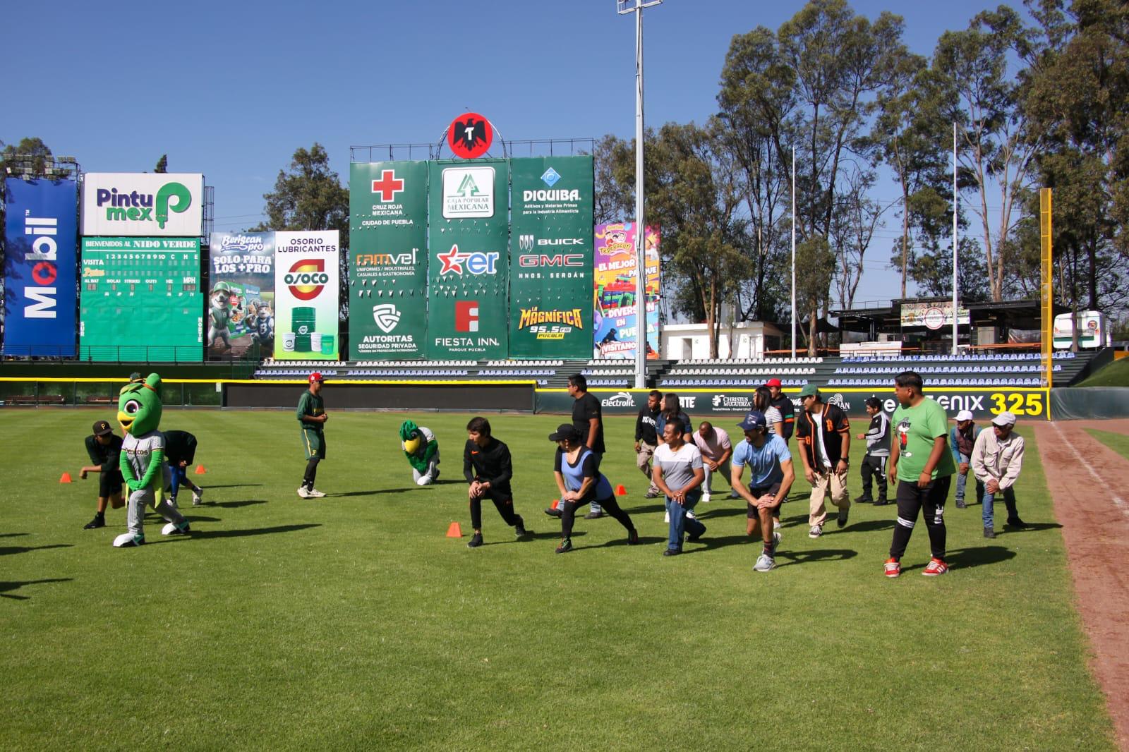 IMDP y Pericos promueven deporte con clínica de béisbol