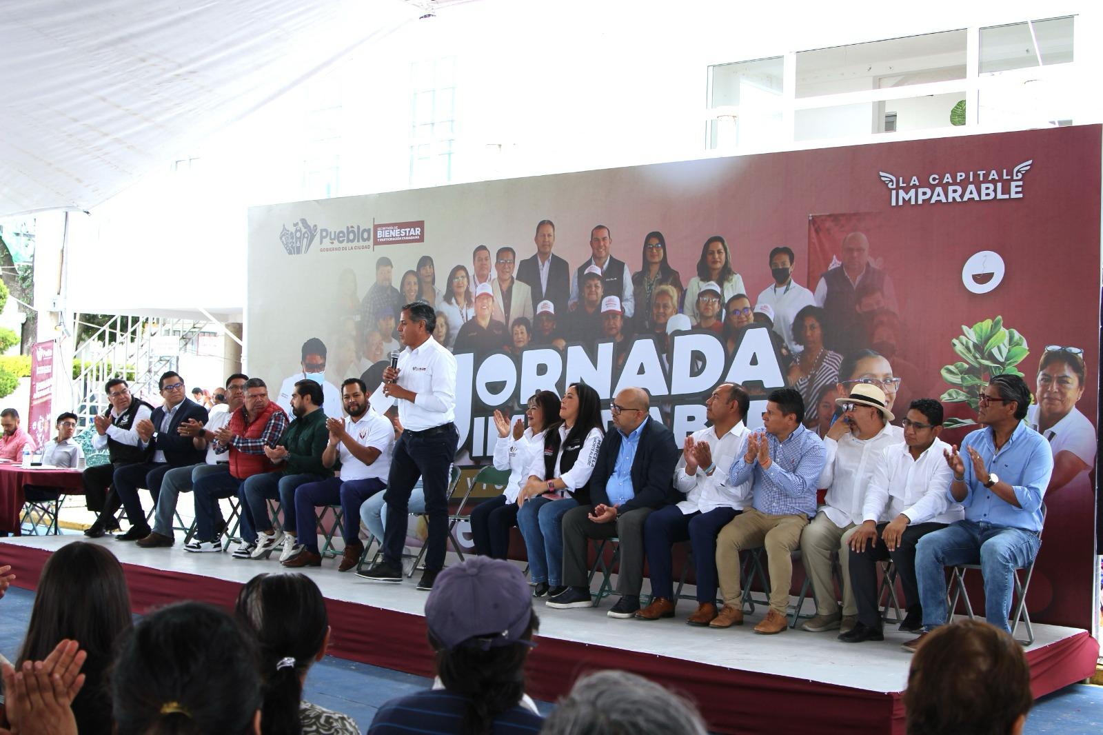 Servicios ciudadanos llegan a Zacachimalpa con empleo y salud