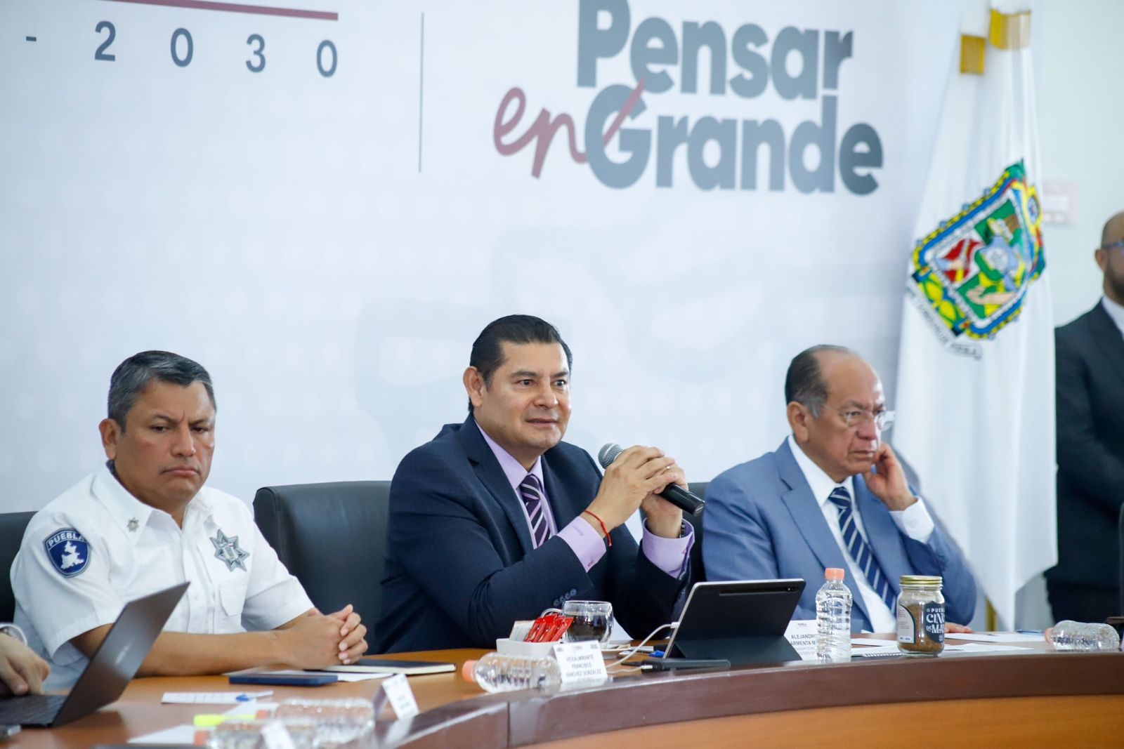 Gobierno de Puebla garantiza diálogo y legalidad con sociedad