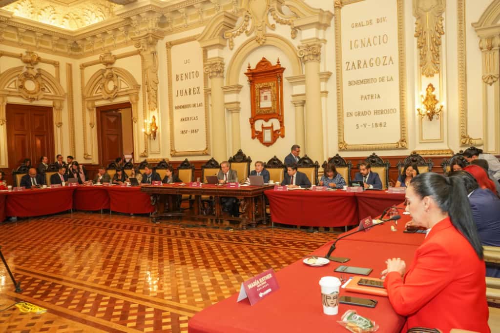 Cabildo de Puebla celebra Sesión Solemne por Primer Informe