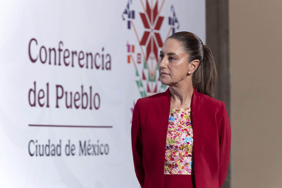 2025-10-27-Conferencia-de-prensa-matutina-Palacio-Nacional-07-JCB